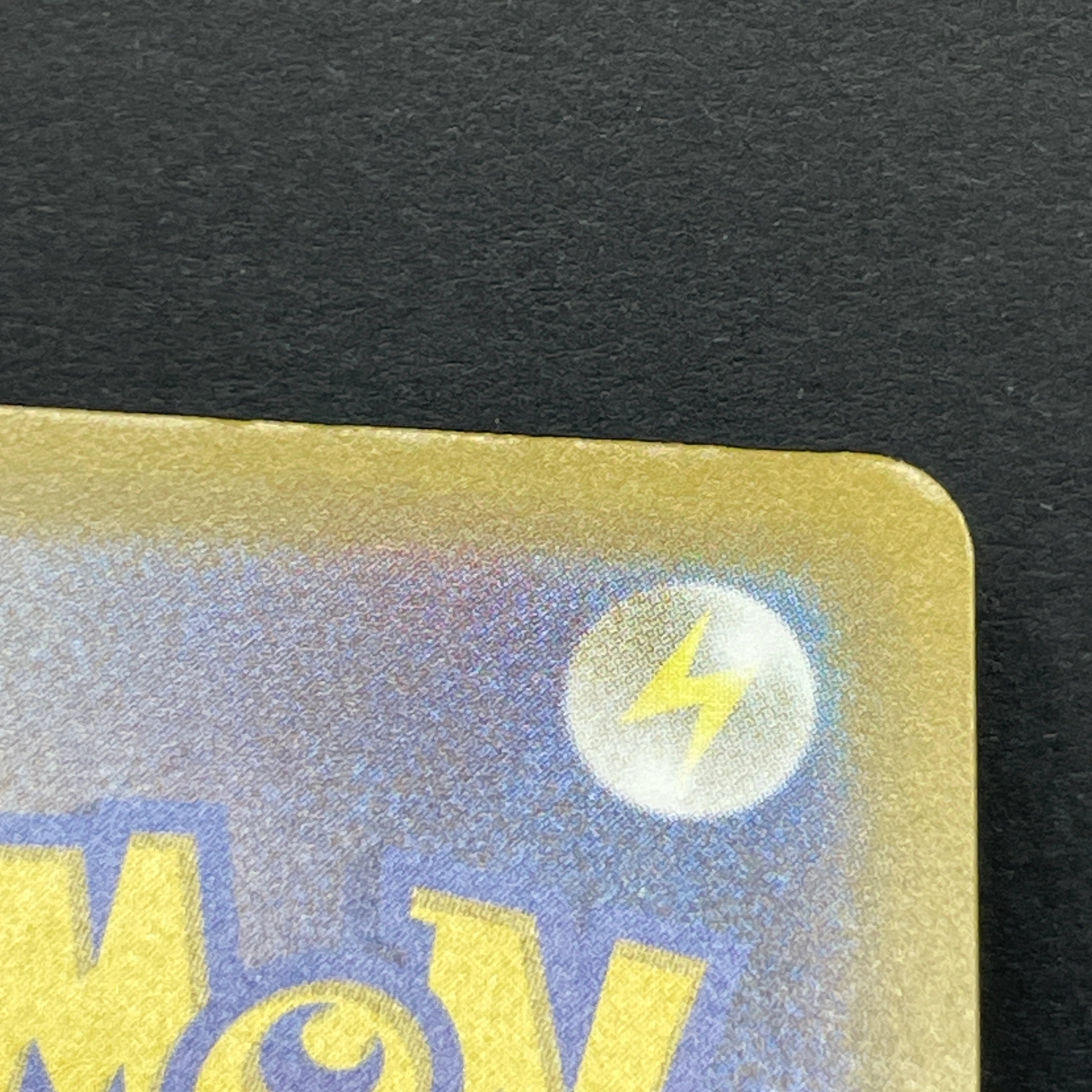 Sliggoo AR 093/083 Pokemon card Ninja Spinner M4 (1.NM)